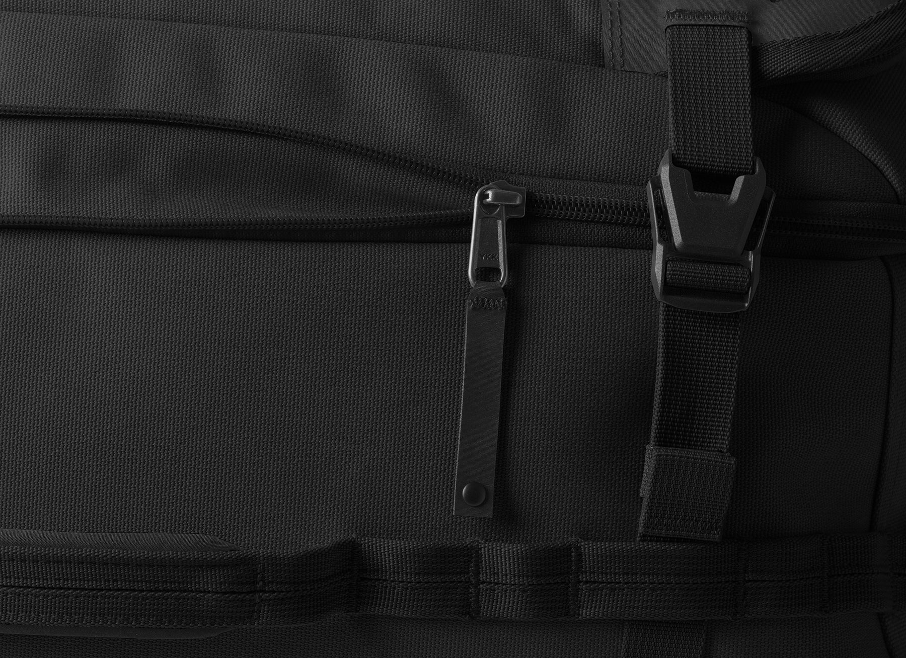 Gear Warrior XE 2-Wheel 27/65L Luggage - Image 6